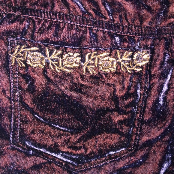 Free People crushed velvet embroidered shorts - Picture 3 of 4